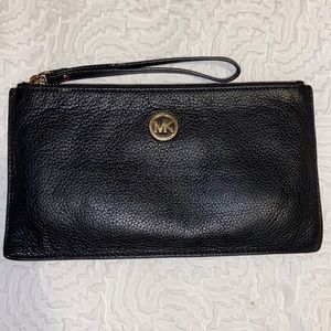 Michael Kors wristlet